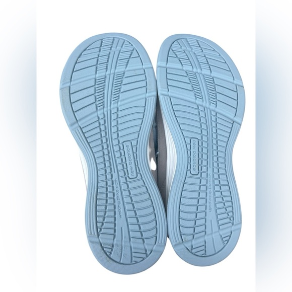 NWOB New Balance 877v1 WW877SB Sneakers Women's US  9.5 Silver Walking Shoes - Picture 8 of 13